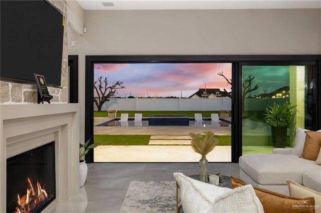 2905 Wesleyan Avenue, Mcallen, TX 78504