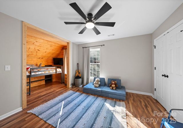 7554 Sedgebrook Drive W, Stanley, NC 28164