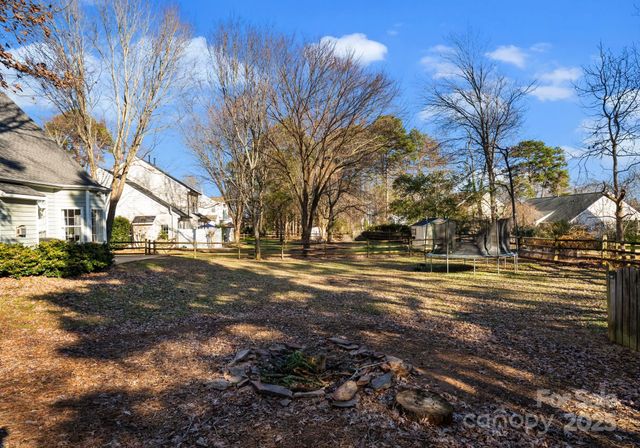 7554 Sedgebrook Drive W, Stanley, NC 28164