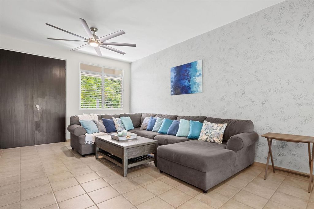 Image 10 of property listing at 180 PALMAS DRIVE 52-03, Humacao, PR 00791