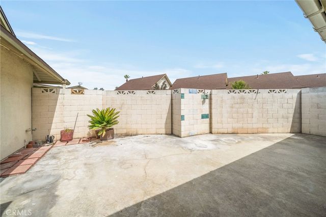 663 S Indian Hill Boulevard C, Claremont, CA 91711