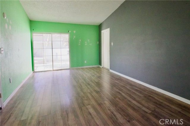 17090 Cholla Avenue, Hesperia, CA 92345