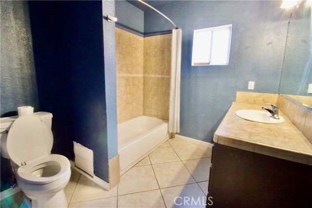 17090 Cholla Avenue, Hesperia, CA 92345