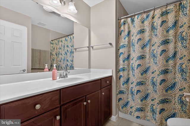 16 FOXWOOD BLVD, Mechanicsburg, PA 17050