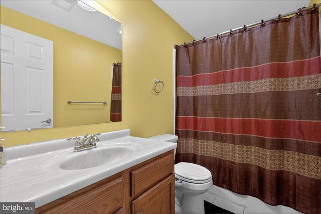 16 FOXWOOD BLVD, Mechanicsburg, PA 17050