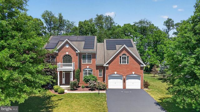 16 FOXWOOD BLVD, Mechanicsburg, PA 17050