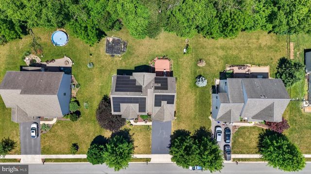 16 FOXWOOD BLVD, Mechanicsburg, PA 17050