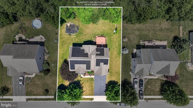 16 FOXWOOD BLVD, Mechanicsburg, PA 17050