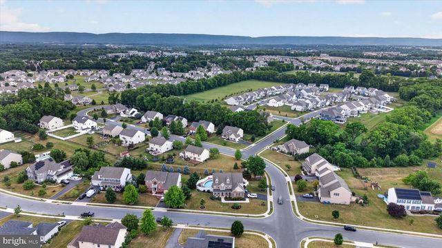 16 FOXWOOD BLVD, Mechanicsburg, PA 17050