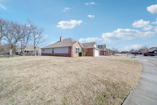 1918 W Canton Place, Broken Arrow, OK 74012