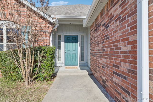 1918 W Canton Place, Broken Arrow, OK 74012