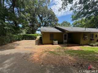 635 Epps Bridge Parkway, Athens, GA 30606