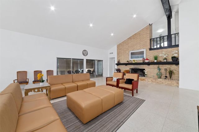 8808 Wateka Drive, Houston, TX 77074