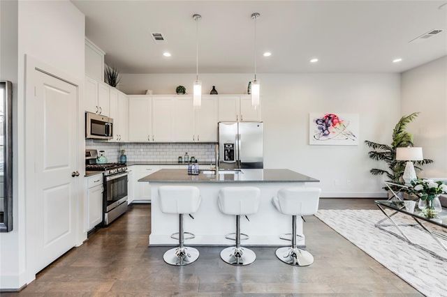 4143 Griggs Road, Houston, TX 77021