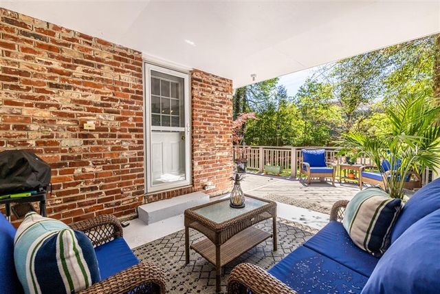 2889 Mount Olive Drive, Decatur, GA 30033