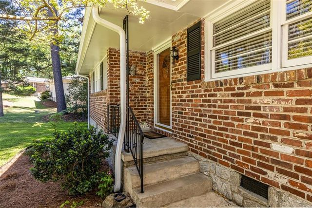 2889 Mount Olive Drive, Decatur, GA 30033