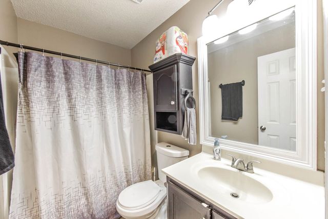 149 Wayne Ave, Houma, LA 70360
