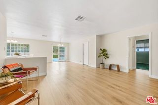 5430 Geyser Avenue, Tarzana (los Angeles), CA 91356