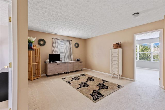 5462 Rothermund Drive, Canal Winchester, OH 43110