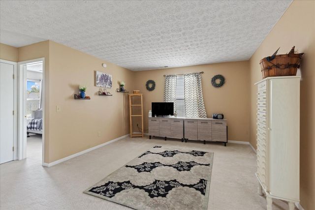 5462 Rothermund Drive, Canal Winchester, OH 43110