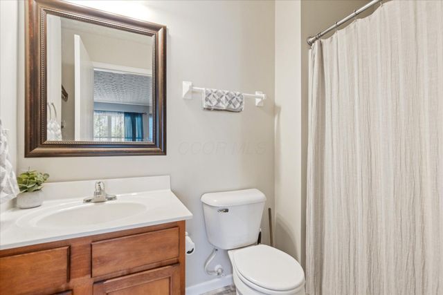5462 Rothermund Drive, Canal Winchester, OH 43110