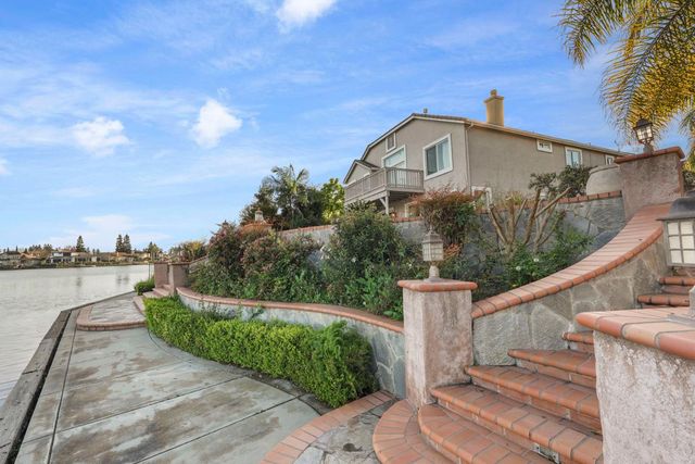 3888 Pine Lake Cir, Stockton, CA 95219