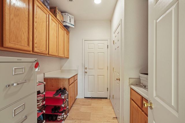 3888 Pine Lake Cir, Stockton, CA 95219