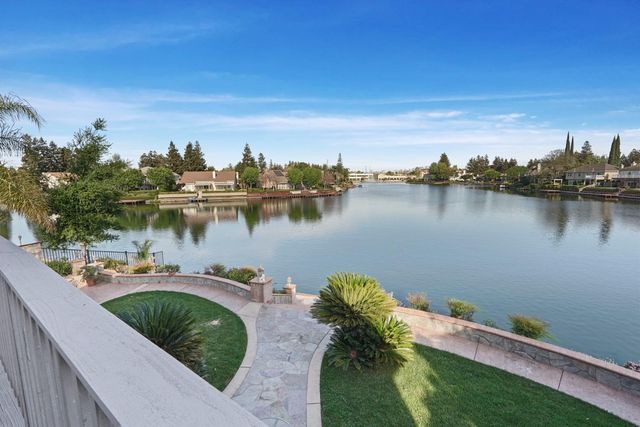 3888 Pine Lake Cir, Stockton, CA 95219