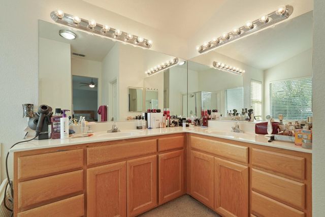 3888 Pine Lake Cir, Stockton, CA 95219