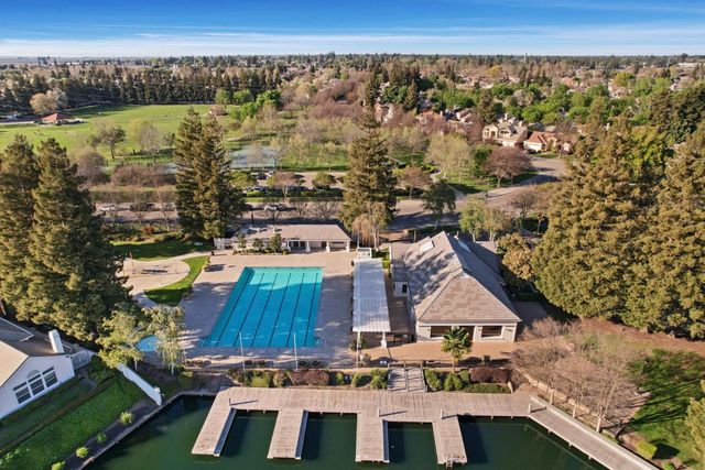 3888 Pine Lake Cir, Stockton, CA 95219