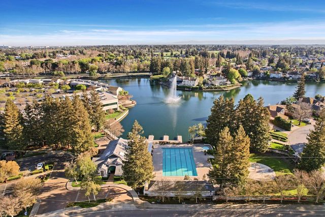 3888 Pine Lake Cir, Stockton, CA 95219