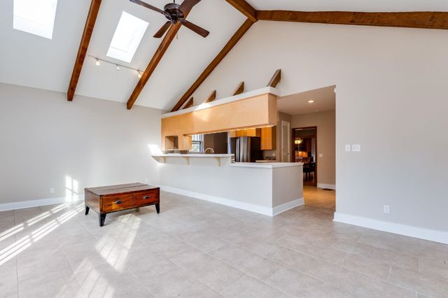 333 N Yale Ave, Wichita, KS 67208