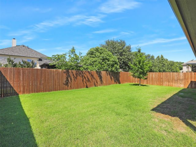 3737 Trillium Drive, Fort Worth, TX 76244