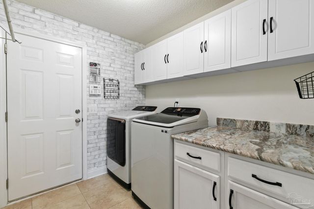 1516 Deer Moss Ct, Gulf Breeze, FL 32563