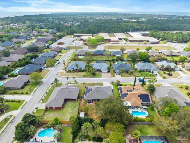 1516 Deer Moss Ct, Gulf Breeze, FL 32563