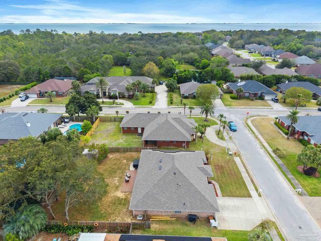 1516 Deer Moss Ct, Gulf Breeze, FL 32563