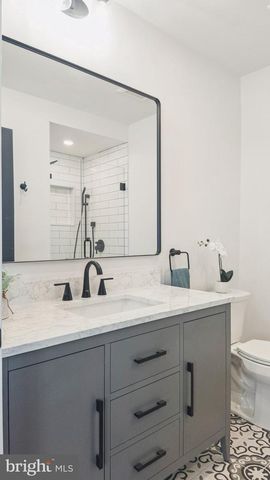 615 E MOUNT PLEASANT AVE, Philadelphia, PA 19119