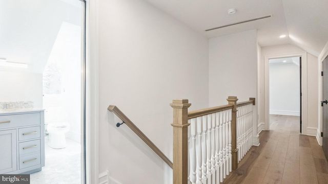 615 E MOUNT PLEASANT AVE, Philadelphia, PA 19119