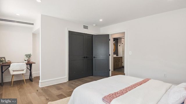 615 E MOUNT PLEASANT AVE, Philadelphia, PA 19119
