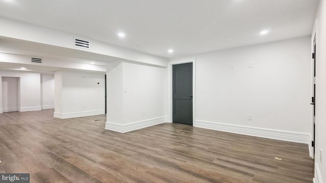 615 E MOUNT PLEASANT AVE, Philadelphia, PA 19119