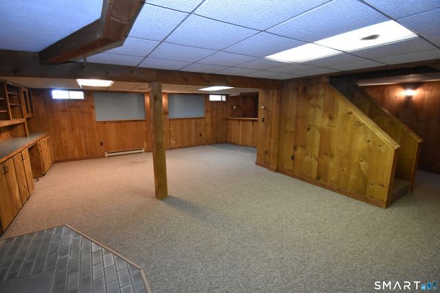 77 Winthrop Road, Manchester, CT 06040