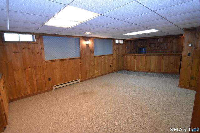 77 Winthrop Road, Manchester, CT 06040