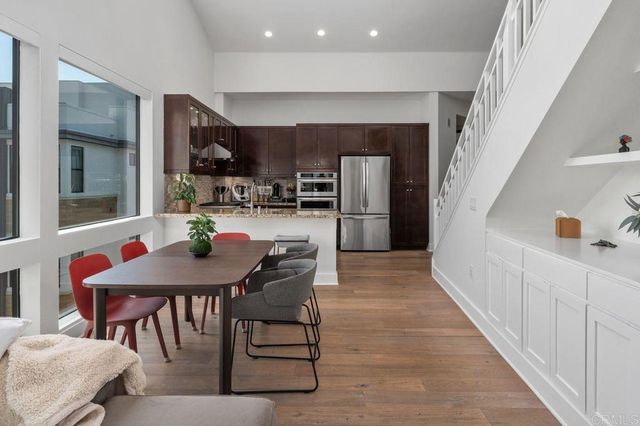 8383 Distinctive, San Diego, CA 92108