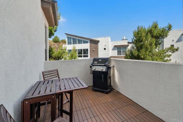 8383 Distinctive, San Diego, CA 92108