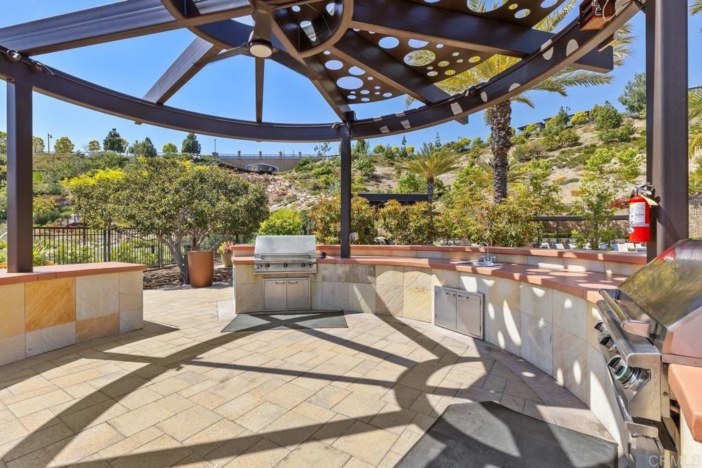 Image 39 of property listing at 8383 Distinctive, San Diego, CA 92108
