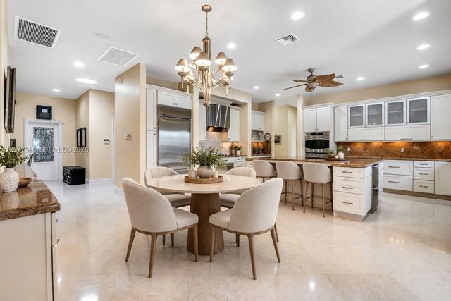 2820 NE 44th Street, Lighthouse Point, FL 33064