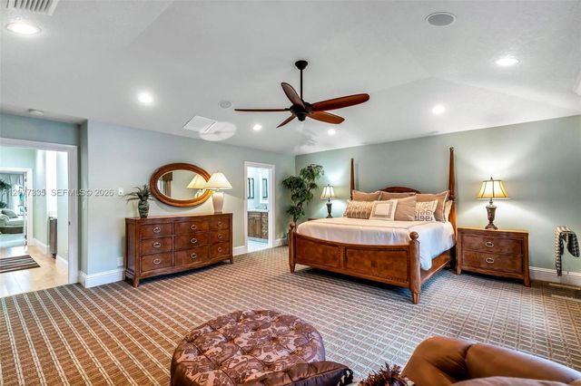 2820 NE 44th Street, Lighthouse Point, FL 33064
