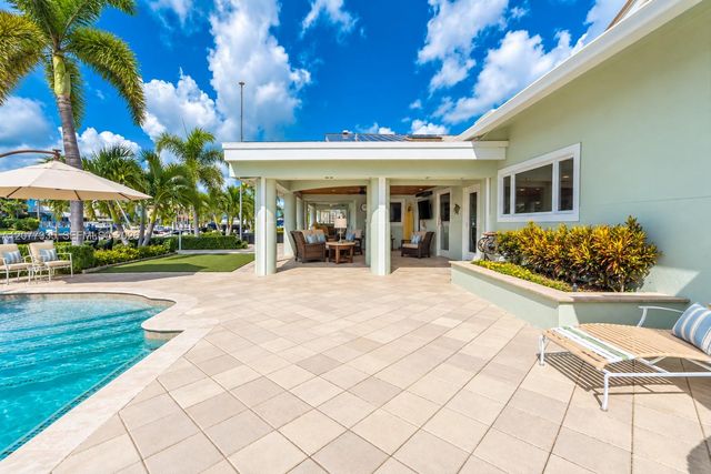 2820 NE 44th Street, Lighthouse Point, FL 33064