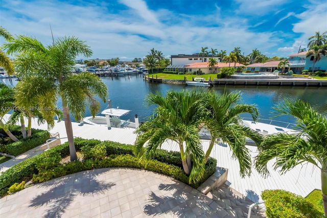 2820 NE 44th Street, Lighthouse Point, FL 33064