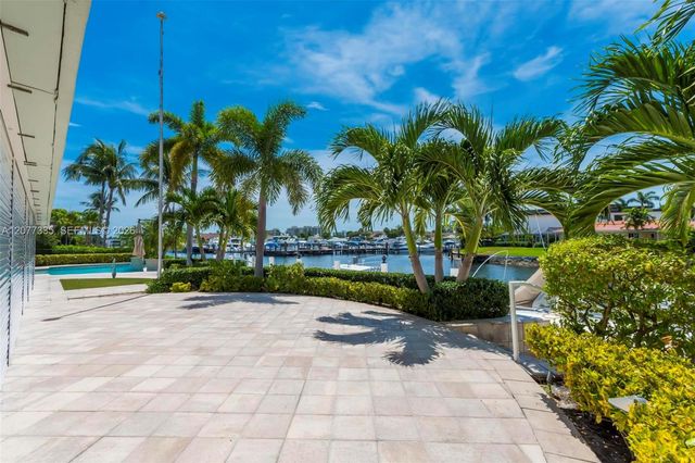 2820 NE 44th Street, Lighthouse Point, FL 33064